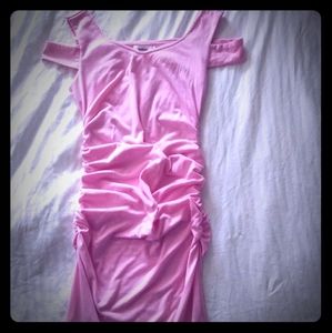 Maternity pink dress.